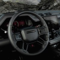 Land Rover Defender OCTA Black