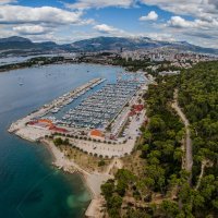 Uvala Bene na Marjanu nakon orkanskog nevremena