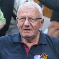 Promocija knjige Vojislava Šešelja u Beogradu