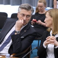 Nataša Mikuš Žigman i Andrej Plenković na Odboru za regionalni razvoj