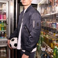 Dominik Livaković za Mackage