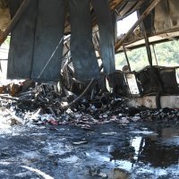 Nakon velikog požara tvornica Baumit u Siraču potpuno je uništena