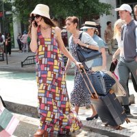 Anne Hathaway na setu filma 'Vrag nosi Pradu 2'