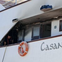 Požar na brodu u Makarskoj