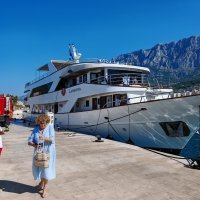 Požar na brodu u Makarskoj