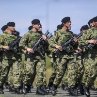 Uvježbavanje pješačkih postroja za mimohod