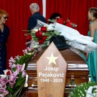Sprovod Josipa Pejakovića