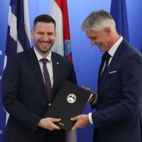 Potpisivanje ugovora za kupovinu novih tramvaja u Osijeku