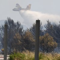 Veliki požar u industrijskoj zoni Podi