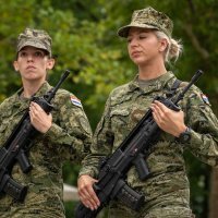 Velika Gorica: Ivan Anušić i Tihomir Kundid obišli pripadnike pjesackih postroja Hrvatske vojske