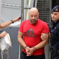 Na pulski Županijski sud privedena trojica osumnjičena za napad na mladog Slovenca u Poreču