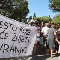 Prosvjed građana protiv dolaska broda Moby Drea s azbestom u Brodosplit