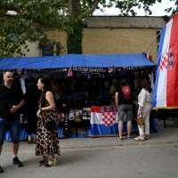 Okupljanje ljudi u Sinju uoči 310. Sinjske alke