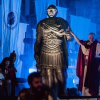 Julije Cezar, 71. Splitsko ljeto