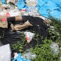 Smeće u okolici Hipodroma mjesec dana nakon Thompsonovog koncerta