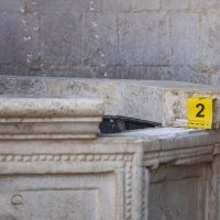 Oštećena Mala Onofrijeva fontana