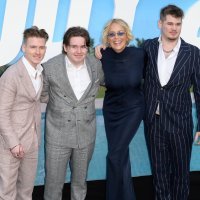 Roan Stone, Quinn Stone, Sharon Stone i Laird Stone