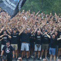 Mimohod navijača u Kninu