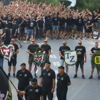 Mimohod navijača u Kninu