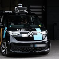 Bosch i CARIAD čine automatiziranu vožnju još sigurnijom i praktičnijom uz pomoć umjetne inteligencije