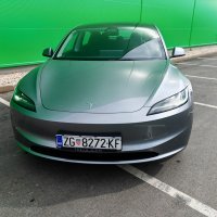 Tesla Model 3 Long Range Rear-Wheel Drive