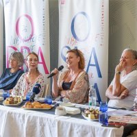 Galeb, konferencija za novinare