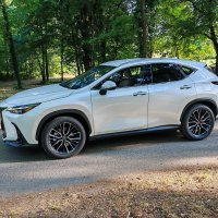 Lexus NX MY25 450h+ PHEV AWD 5D E-CVT Luxury