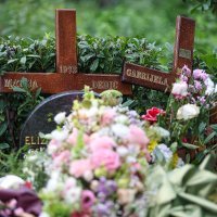 Na Mirogoju pokopana Gabi Novak uz Matiju, Arsena i svoju majku