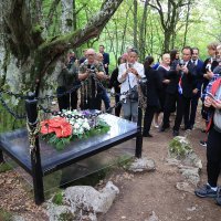 Pokapanje ostataka žrtva iz Jazovke