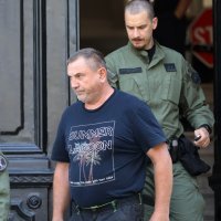 Privođenje osumnjičenih za napad na slovenske turiste u Umagu