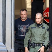 Privođenje osumnjičenih za napad na slovenske turiste u Umagu