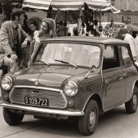 MINI slavi 66. rođendan