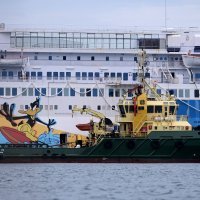 Tegljenje Moby Drea iz brodogradilista Brodosplit