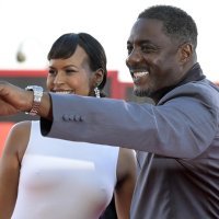Idris Elba i Sabrina