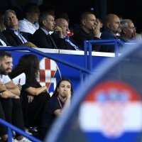 Svečana loža Maksimira na utakmici Hrvatske  protiv Crne Gore