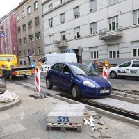 Vozilo upalo u raskopani dio pruge na Ribnjaku.