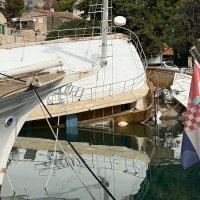 Potonuo turistički brod Nerezine
