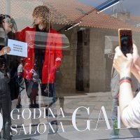 Performans Vlaste Delimar 'Pravo na orgazam iznad 60-te'