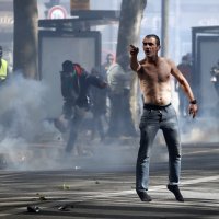 Prosvjed Žutih prsluka u Francuskoj