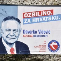 Političko oglašavanje