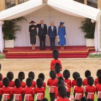 Melania i Donald Trump stigli u Windsor