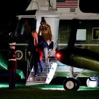 Donald i Melania Trump se vraćaju u Ameriku