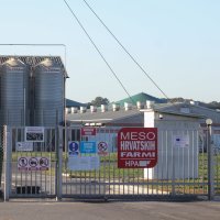 Farma svinja Sokolovac