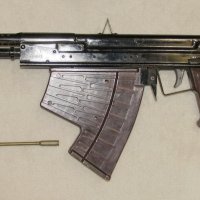 Podvodna automatska puška APS kakvu koristi mornarički Specnaz