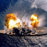 Američki bojni brod USS Iowa