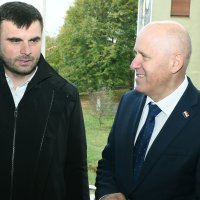 Sisak: Ministar Bačić na svečanosti dodjele ključeva korisnicima novoizgrađene višestambene zgrade