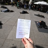 Performans uoči predstave 'Sigurna kuća'