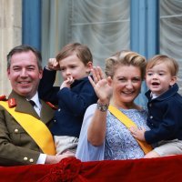 Princ Charles s roditeljima