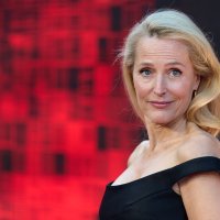 Gillian Anderson