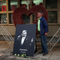 Okupljanje građana u Sarajevu u čast Halidu Bešliću